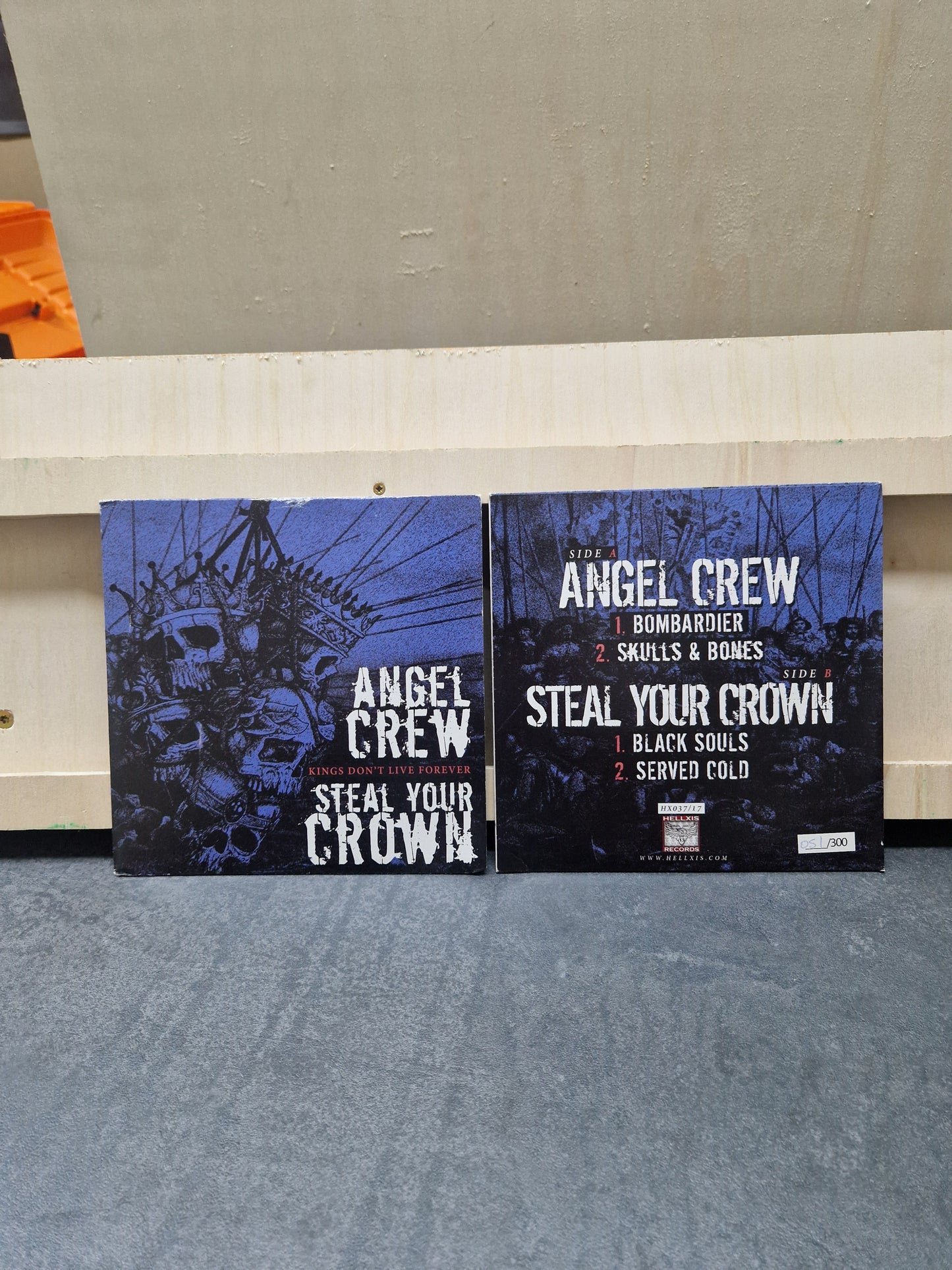 ANGEL CREW / STEAL YOUR CROWN – "KINGS DON'T LIVE FOREVER" [7" VINYL/CLEAR BLUE]