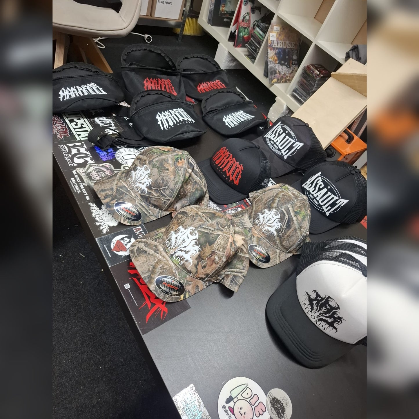 AAK RECORDS CAP