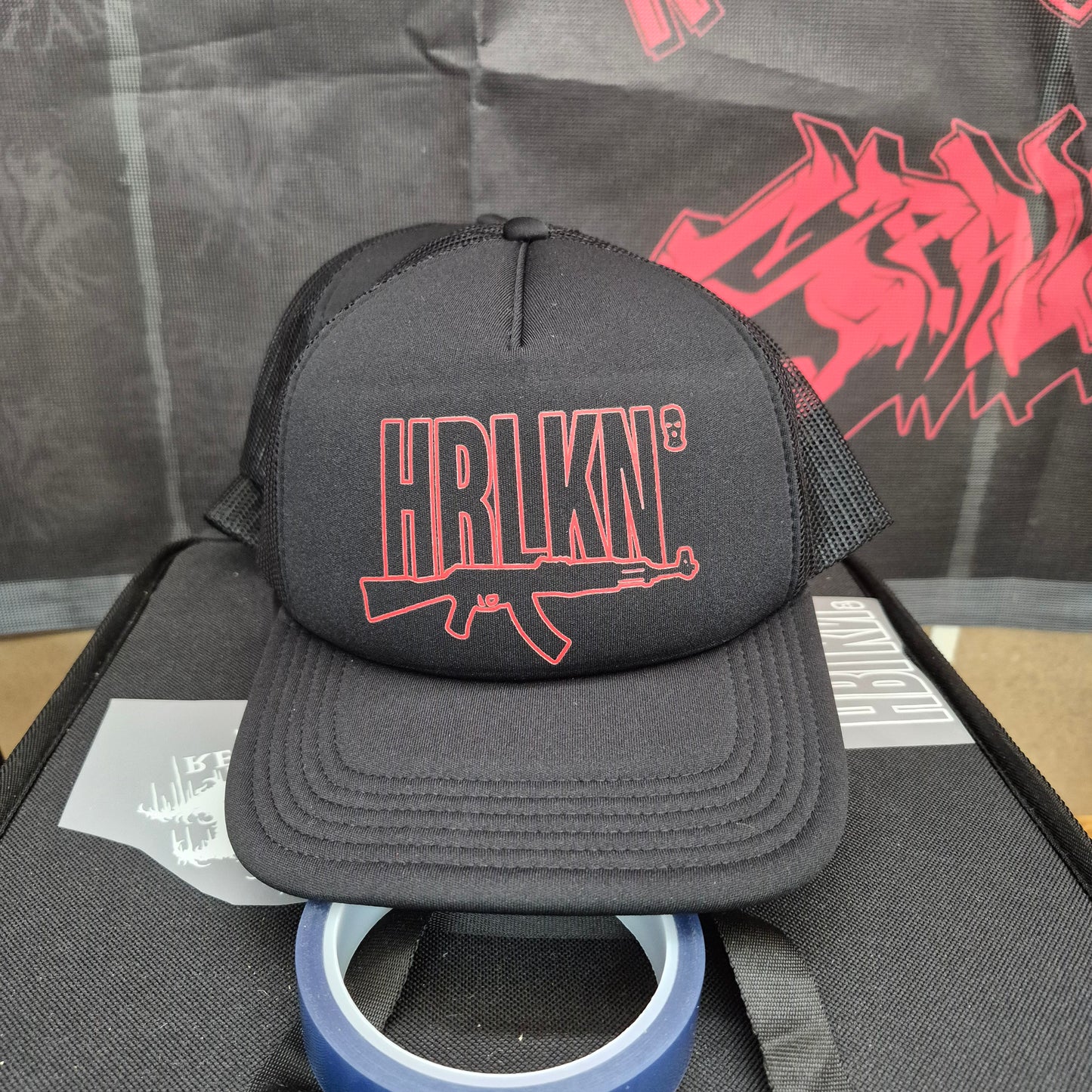 HARLEKIN CAPS